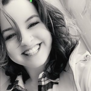 Meet your Posher, Carley